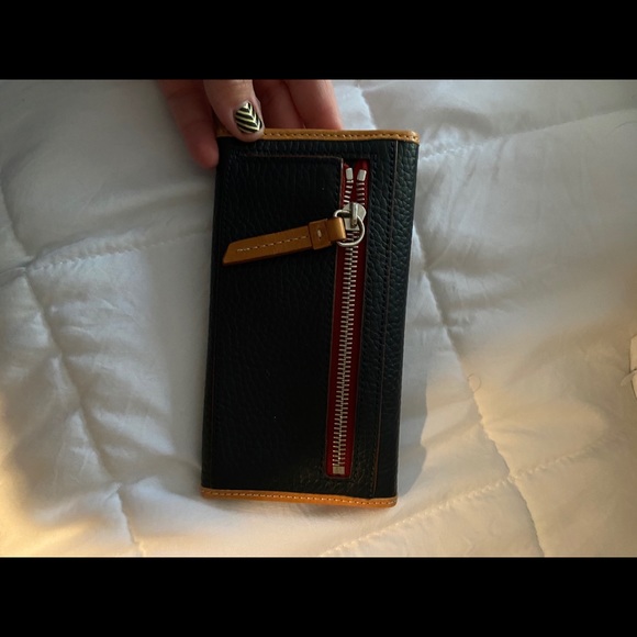 Dooney and Bourke Patterson handbag and wallet set - Picture 8 of 8